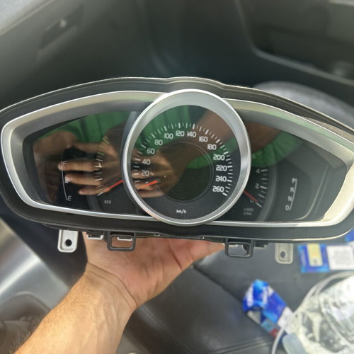 Volvo S60 V60 V40 Instrument Cluster used, facelift look Monodial