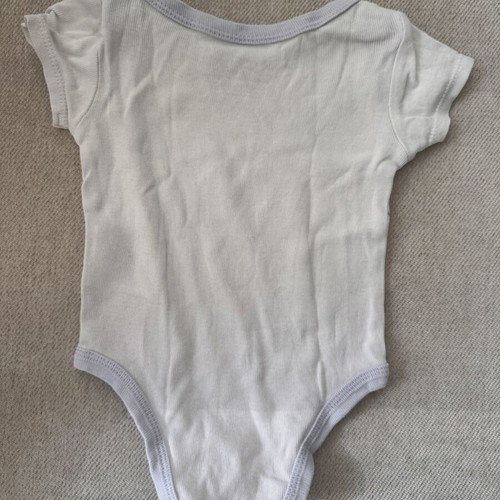 Nike romper and socks for 3-6 months new