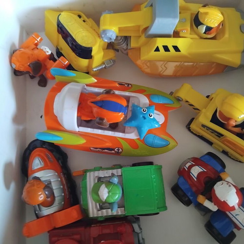 Paw Patrol toys like new
