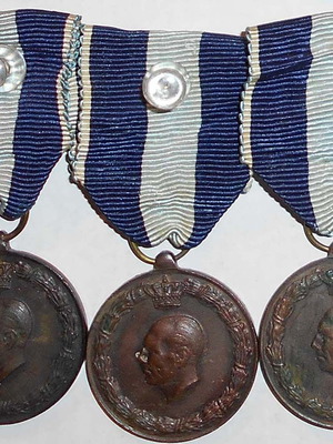 Μετάλλια πολέμου 1940 - 1941 μεταχειρισμένα, σετ 3 τεμαχίων (Β' ΠΠ)