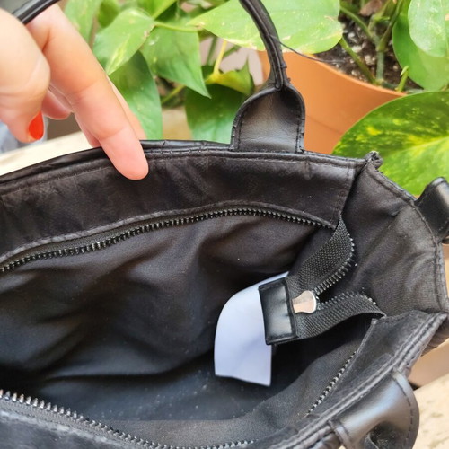 LCW black handbag used