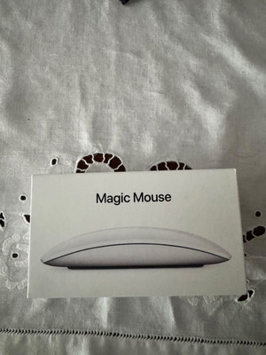 Apple Magic Mouse 2 like new