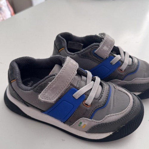 Clarks casual children's shoes size 27 used, grey and blue