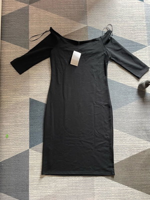 Zara short-sleeve dress black new size L