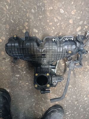 Πολλαπλή εισαγωγής Toyota Auris 2015-2019 17120-OT050