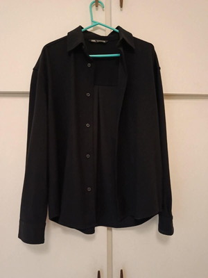 Zara men's shirt size M black like new