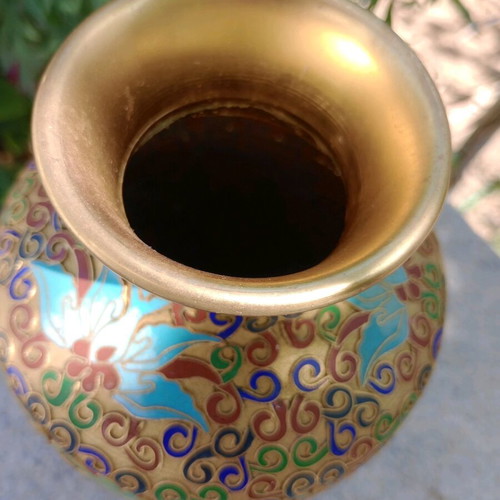 Cloisonne vase handmade authentic new