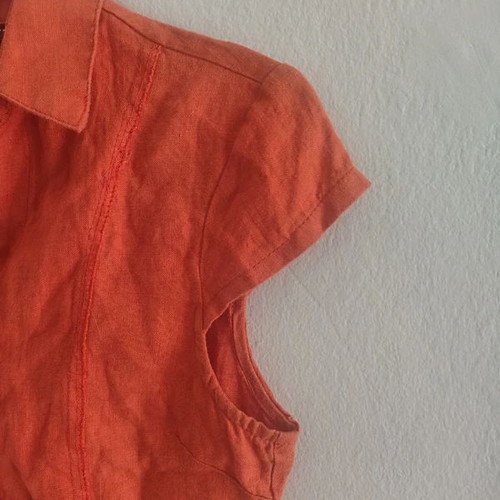 Patrick B Paris orange sleeveless top 100% linen, size S like new