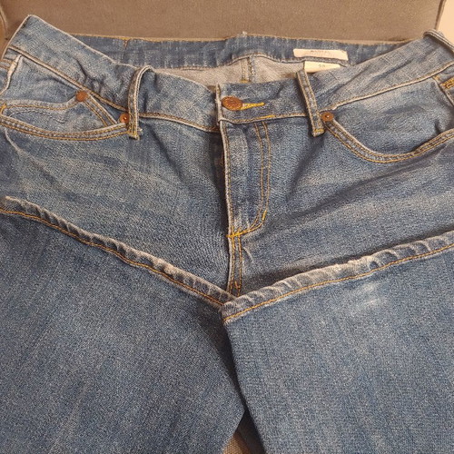 Loyal bootcut jeans light blue, in very good condition