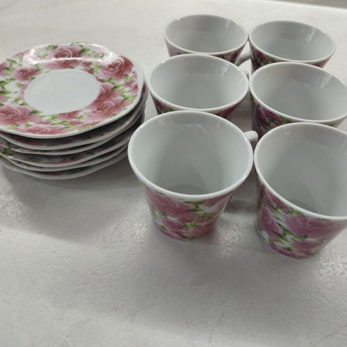 Vicko vintage floral coffee cups porcelain collection, like new