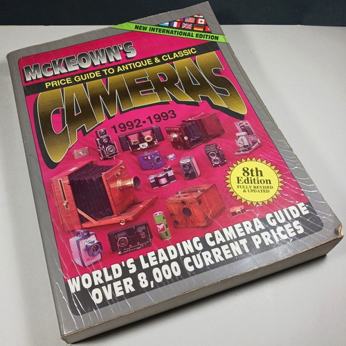 McKeown’s Price Guide to Antique & Classic Cameras 1992-1993 used