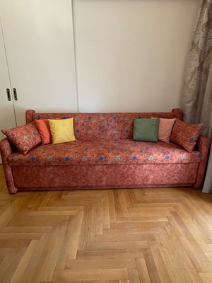 Sofa set 2 two-seater and three-seater like new with storage space