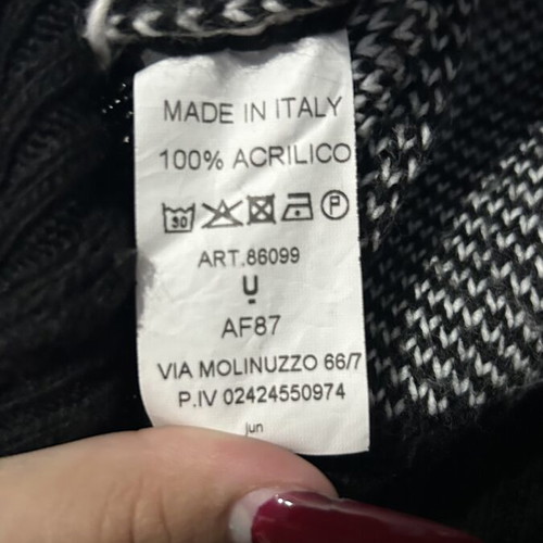 Cardigan with hearts size S/M like new, black and white