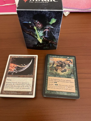 Magic the Gathering σπάνιο πακέτο καρτών με original Deckbox σαν καινούργιο