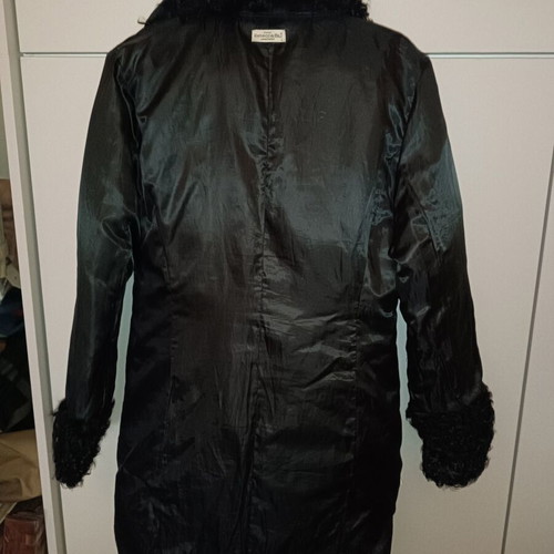 Rebecca Blu women's trench coat black like new, size L