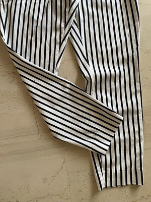 Striped H&M pants like new, white and blue