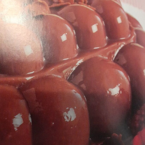 Book with 500 chocolate recipes new, French edition