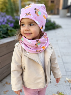 Sinsay Baby Hat and Loop Scarf Set New, Pink with Dogs, Size M 1-3 Years
