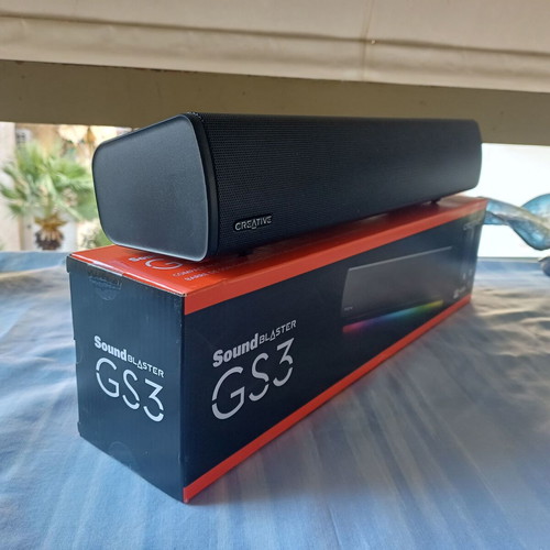 Creative Sound Blaster GS3 soundbar like new with RGB