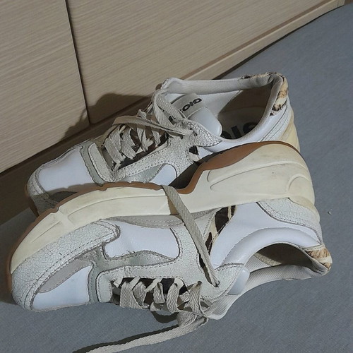 Gioseppo athletic shoes size 37 very good condition