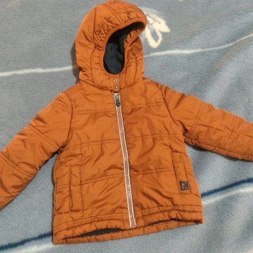 Orchestra jacket 3 years brown like new