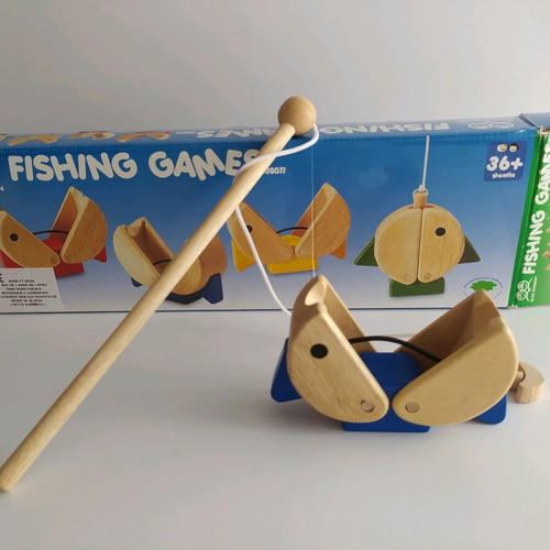 Wooden fishing game like new, baby and kids toy