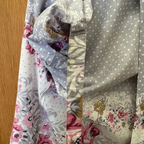 Men's cotton printed dress shirt size S like new, blue and pink