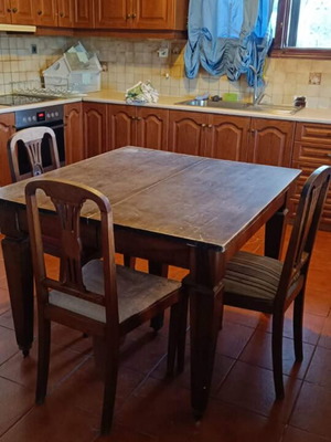 Dining table and chairs used