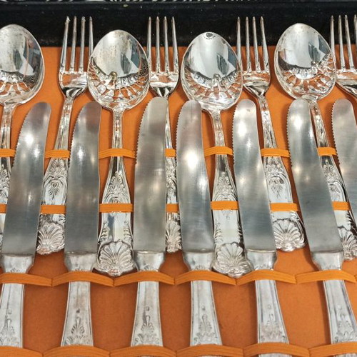 Suitcase with 52-piece silver-plated cutlery set new