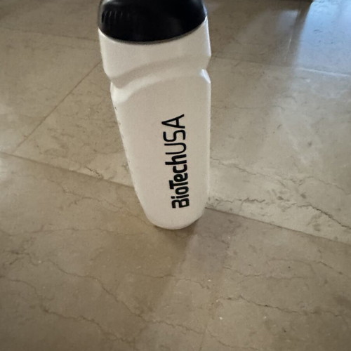 Biotech 750ml bottle like new