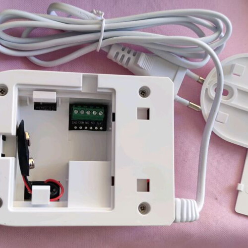 Gas Leak Detector new with 9V battery