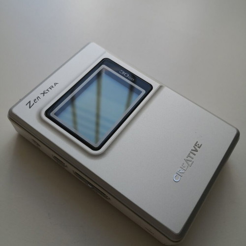 Creative Zen Xtra 30GB MP3 player like new