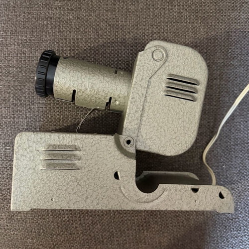 Pentacon Vintage projector like new with 8 slides