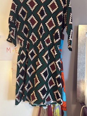 Φόρεμα Compania Fantastica πράσινο, μέγεθος L, σαν καινούργιο