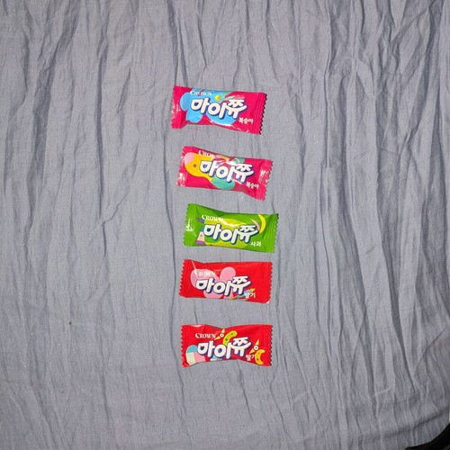 Korean candies pack of 5, new