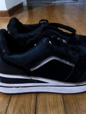 Luigi platform sneakers used, black and white, size 39