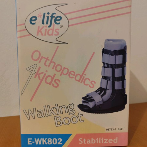 Orthopedic walking boot e-life kids size L like new with box