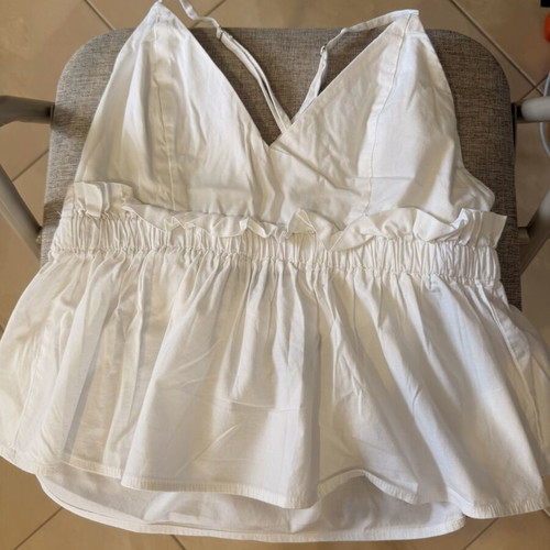 Forever 21 white top size S like new