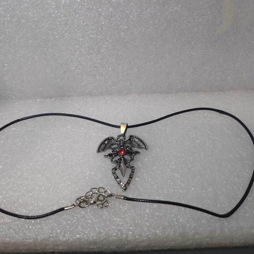 Vampire Diaries Gothic Pendant with Red Crystal like new