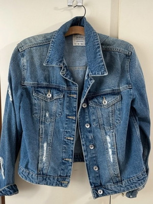 Jean jacket Stradivarius like new, blue, size M