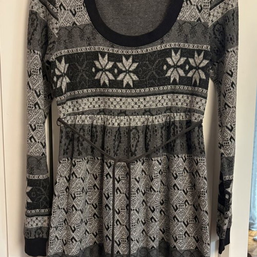 Attrattivo dress like new, size M, black