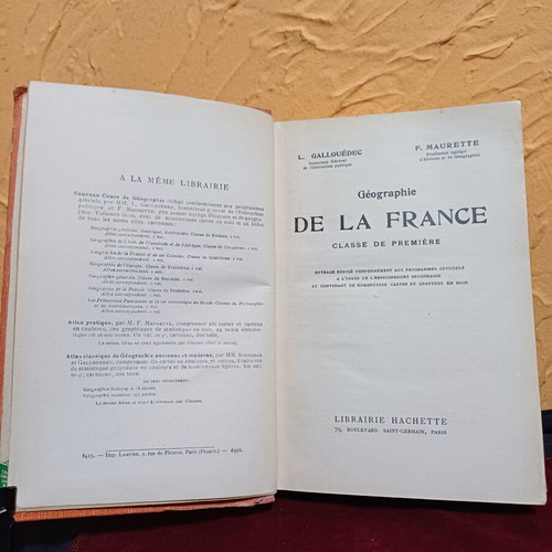 Geographie de la France book like new, French geography textbook