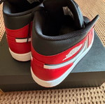 Air Jordan 1 Mid new black red white casual shoes size 44.5