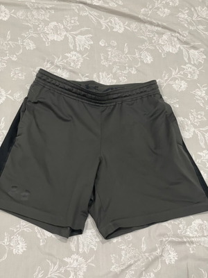 Under Armour Mase men's shorts, size M