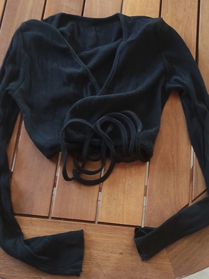 Black tops pack of 2 that tie front or wrap style