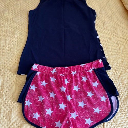 Pajama set like new, size M, blue and red