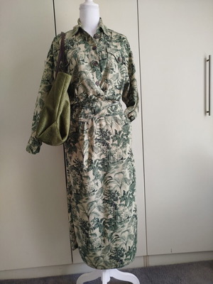 Zara dress viscose with linen like new, green, size small