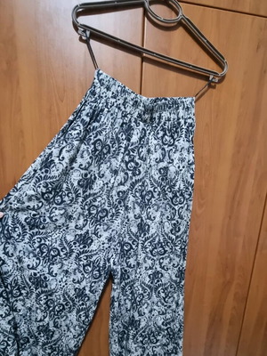 Namaste shirt and pants set like new, multicolored