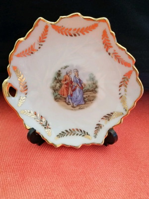 Porcelain saucer