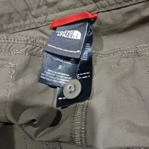 The North Face women's shorts like new, beige